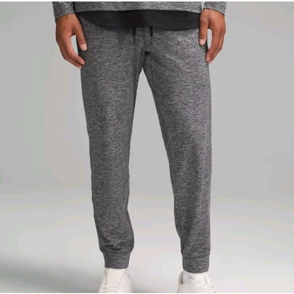 Lululemon Men’s M Soft Jersey Joggers Heathered Grey Slim Tapered Sweatpants
